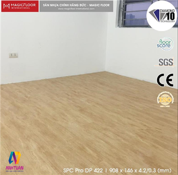 lat-san-nhua-co-tot-khong