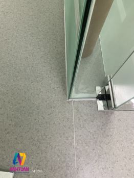 THI CÔNG SÀN VINYL CUỘN AT0203